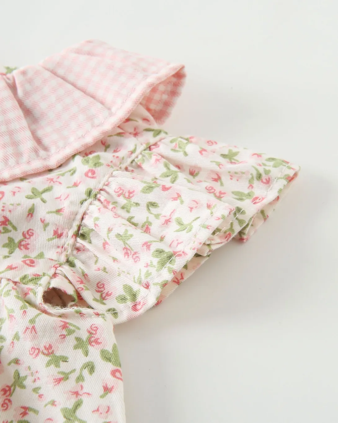 Pink gingham sun hat and white floral bloomers for baby